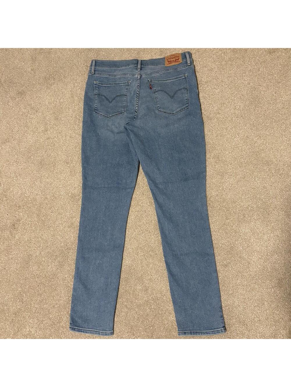 Levis 311 Shaping Skinny Jeans Womens 30 Blue Light Wash 30x29 **Button Replaced - Picture 2 of 10
